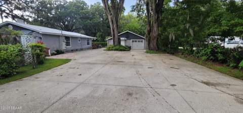 765 SE Herbert Street, Port Orange FL - photo 13 of 43