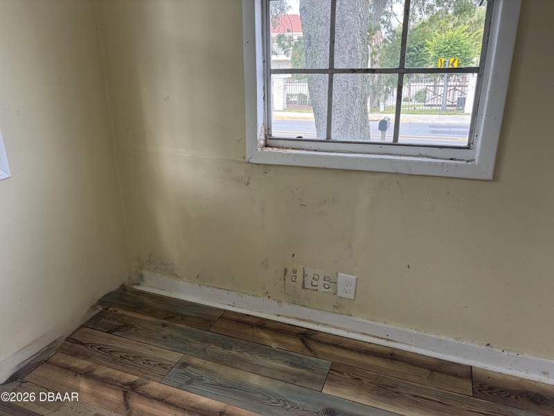 2 bedroom Single Family Residence at 320 N Peninsula Drive, Seabreeze Circle, Daytona Beach — photo 3