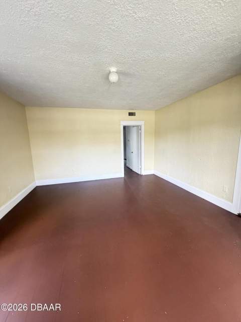 320 N Peninsula Drive, Daytona Beach FL - photo 11 of 21