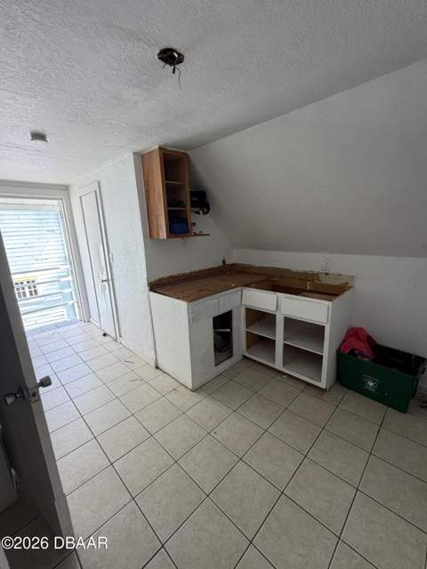 320 N Peninsula Drive, Daytona Beach FL - photo 17 of 21