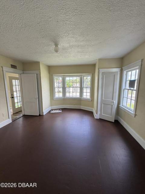320 N Peninsula Drive, Daytona Beach FL - photo 13 of 21