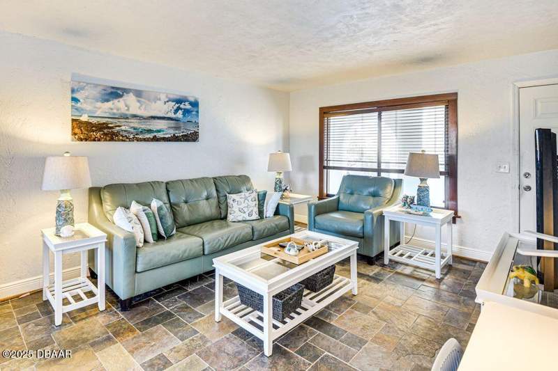 1 bedroom Condominium at 1404 N Atlantic Avenue #2, Le Atlantico Condo, Daytona Beach — photo 4