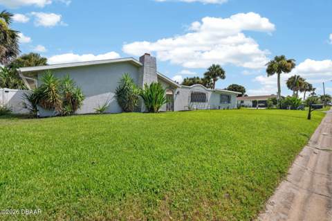 39 Surfside Drive, Ormond Beach FL - photo 7 of 46