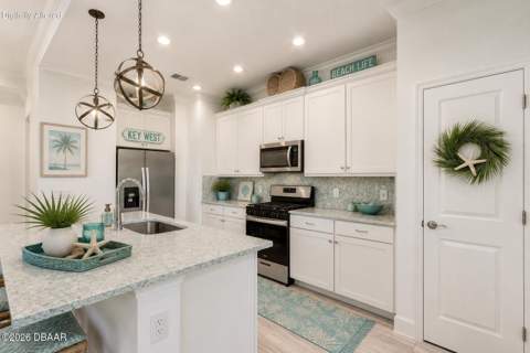 251 Gypsy Palace Lane, Daytona Beach FL - photo 10 of 36