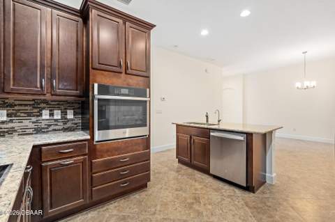 829 Pinewood Drive, Ormond Beach FL - photo 10 of 78