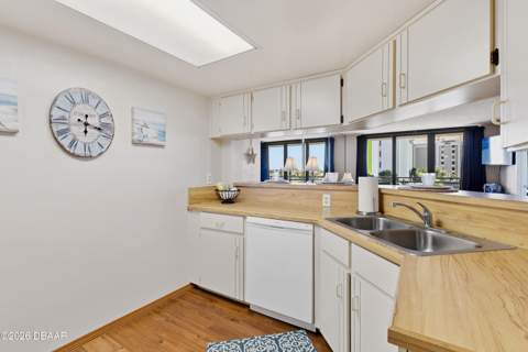 3115 S Atlantic Avenue #305, Daytona Beach Shores FL - photo 24 of 34