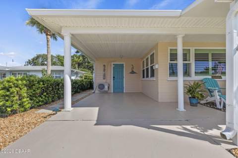 67 Seabreeze Drive, Ormond Beach FL - photo 10 of 48
