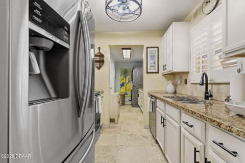 67 Seabreeze Drive, Ormond Beach FL - photo 18 of 48