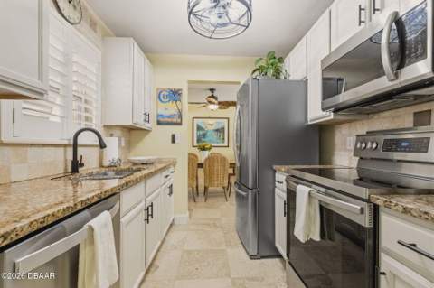 67 Seabreeze Drive, Ormond Beach FL - photo 19 of 48
