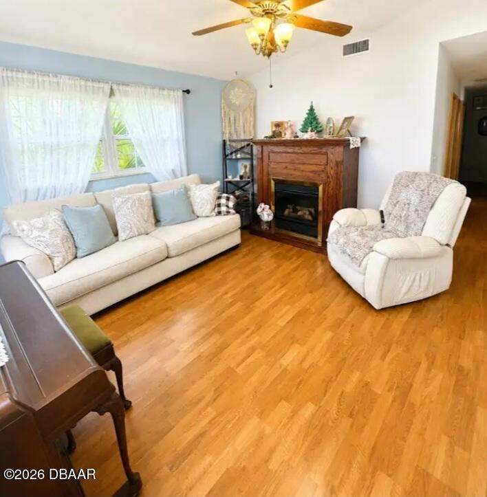 3 bedroom Single Family Residence at 93 Glass Court, Port Orange, Port Orange — photo 4