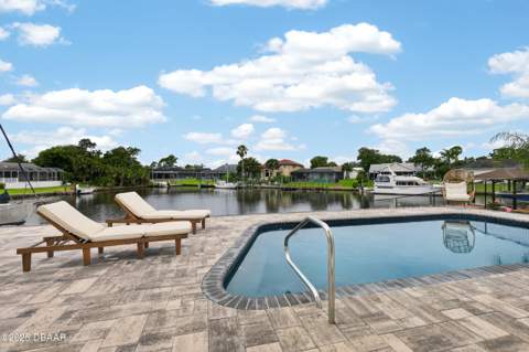 7 Chinook Court, Palm Coast FL - photo 12 of 54