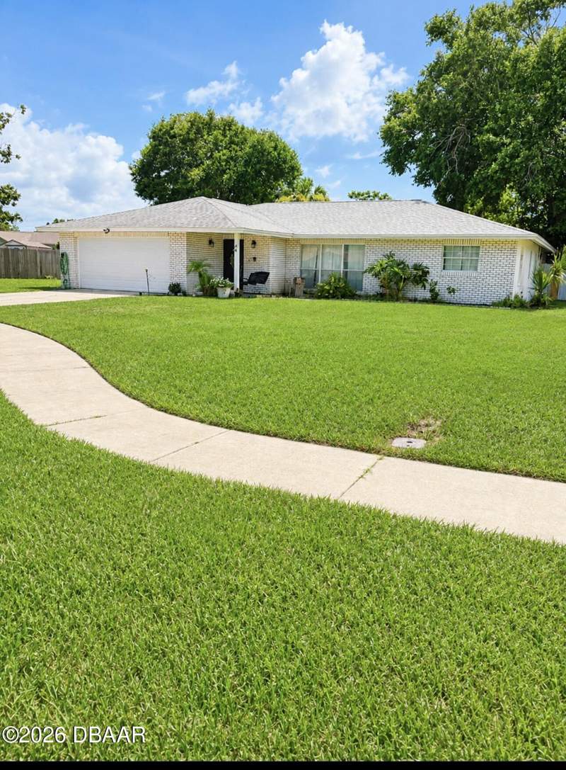 3 bedroom Single Family Residence at 94 Glass Court, Port Orange, Port Orange — photo 2