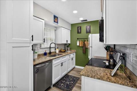 840 Center Avenue #73, Holly Hill FL - photo 8 of 29