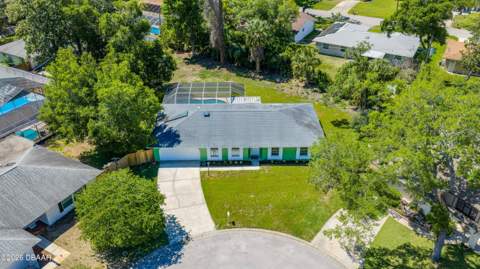 854 Candlewood Circle, Ormond Beach FL - photo 6 of 43