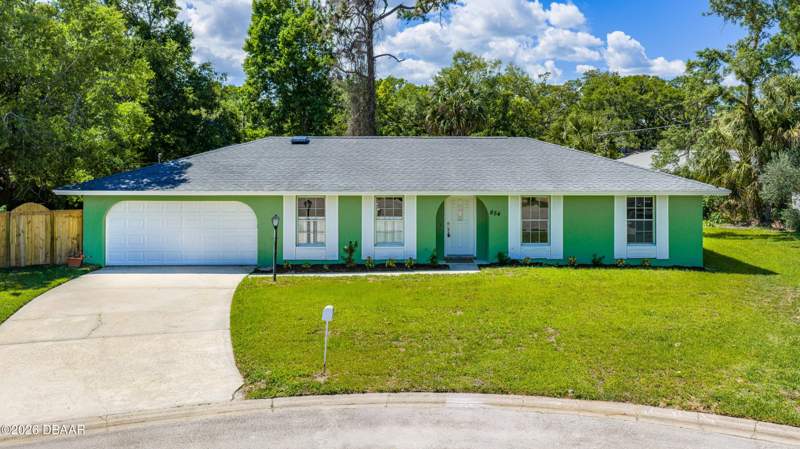 3 bedroom Single Family Residence at 854 Candlewood Circle, Woodmere, Ormond Beach — photo 1