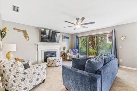 2962 Sea Oats Circle, Daytona Beach Shores FL - photo 11 of 44