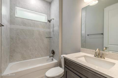 61 N Riverwalk Drive, Palm Coast FL - photo 19 of 39