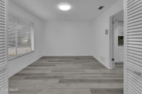 1411 N Beach Street, Ormond Beach FL - photo 8 of 30