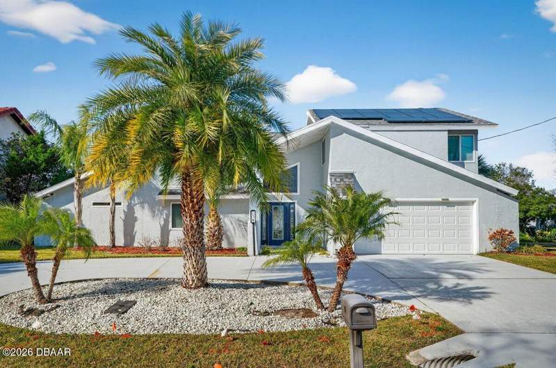4 bedroom Single Family Residence at 10 Fleming Court, Palm Coast/Florida Park Sec 06, Palm Coast — photo 1