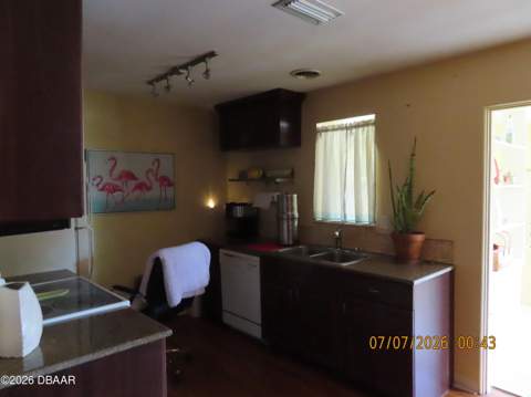 127 Edwards Street, Daytona Beach FL - photo 10 of 40