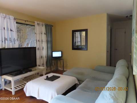 127 Edwards Street, Daytona Beach FL - photo 7 of 40