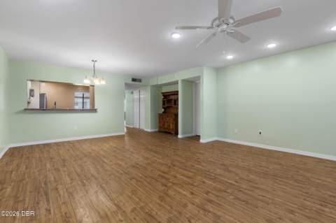 1 Tomoka Oaks Boulevard #137, Ormond Beach FL - photo 10 of 46