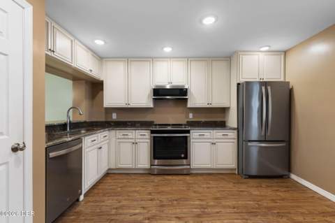 1 Tomoka Oaks Boulevard #137, Ormond Beach FL - photo 12 of 46
