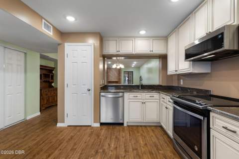 1 Tomoka Oaks Boulevard #137, Ormond Beach FL - photo 15 of 46