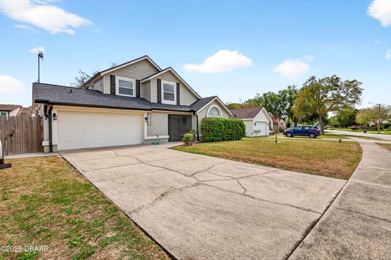 3 bedroom Single Family Residence at 5928 Boggs Ford Road, Skylake, Port Orange — photo 2