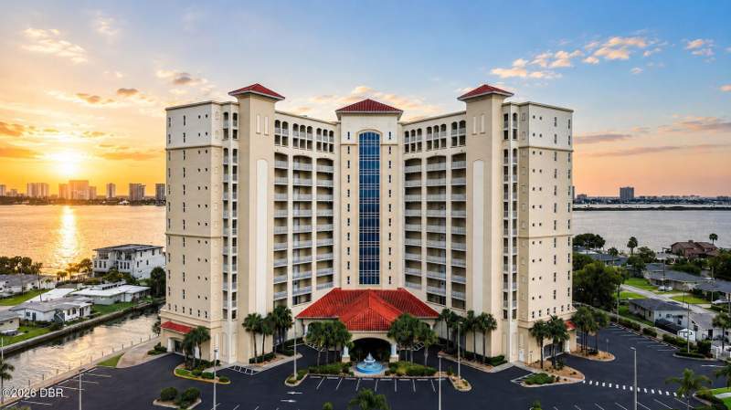 2 bedroom Condominium at 2801 S Ridgewood Avenue #504, Halifax Landing Condo, South Daytona — photo 1