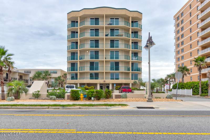 3 bedroom Condominium at 3797 S Atlantic Avenue #204, Dimucci Tower, A Condo, Daytona Beach Shores — photo 3