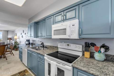 701 S Atlantic Avenue #Ut10, New Smyrna Beach FL - photo 8 of 35