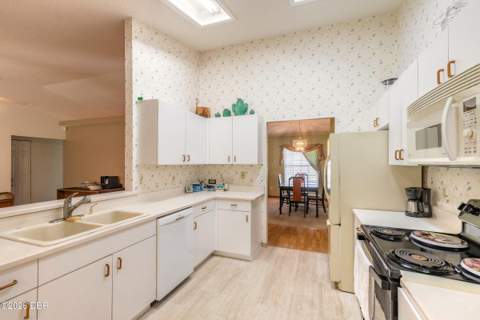 816 Iron Horse Road, Daytona Beach FL - photo 12 of 33