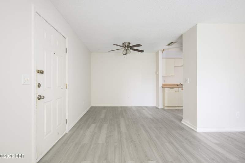 2 bedroom Condominium at 101 Bent Tree Drive #16, Indigo Pines, Daytona Beach — photo 5