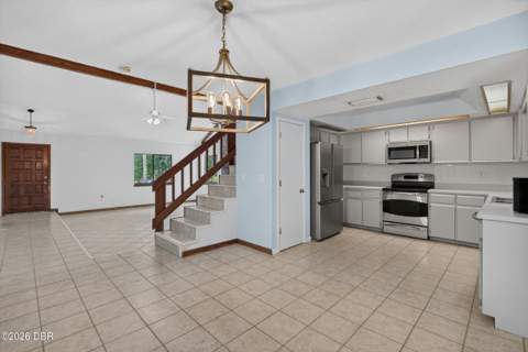 160 Inglewood Court, Ormond Beach FL - photo 17 of 59