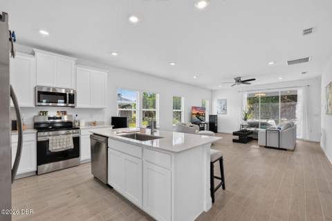 2173 Raglan Circle, Ormond Beach FL - photo 16 of 45