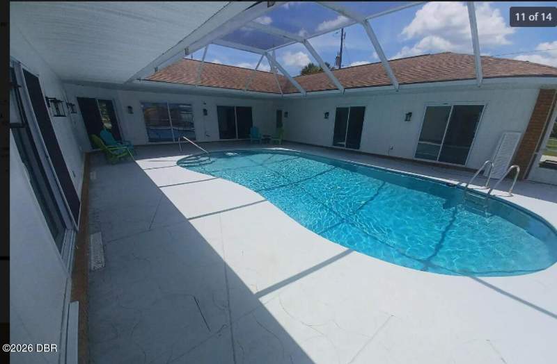 4 bedroom Single Family Residence at 3216 S Peninsula Drive, Rio Mar Beaches, Daytona Beach — photo 2