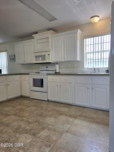 722 La Grange Avenue, Port Orange FL - photo 7 of 39