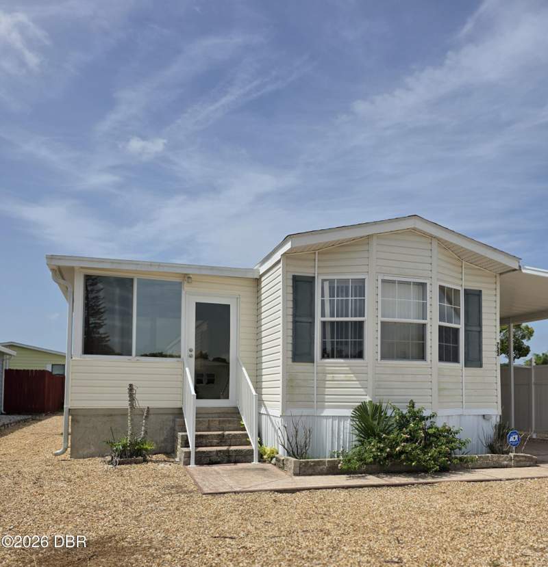 2 bedroom Manufactured Home at 722 La Grange Avenue, Laurelwood, Port Orange — photo 2