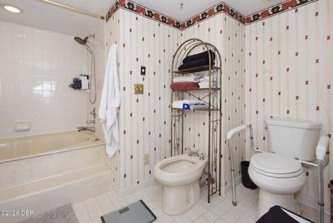 2425 S Atlantic Avenue #1103, Daytona Beach Shores FL - photo 24 of 62