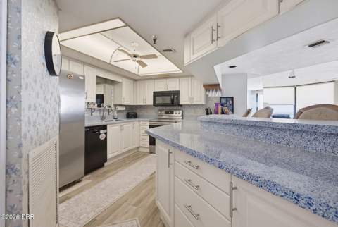 2425 S Atlantic Avenue #1103, Daytona Beach Shores FL - photo 16 of 62