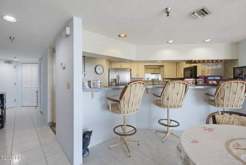 2425 S Atlantic Avenue #1103, Daytona Beach Shores FL - photo 14 of 62