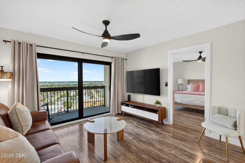 1 bedroom Condominium at 1513 Ocean Shore Boulevard #10A, Ormondy Condo, Ormond Beach — photo 3