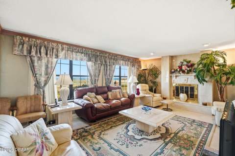 2944 Ocean Shore Boulevard, Ormond Beach FL - photo 8 of 54