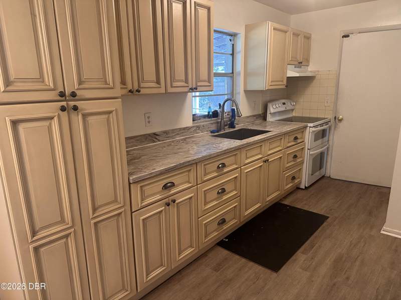 3 bedroom Single Family Residence at 401 Cherry Street, Alto Pino, South Daytona — photo 4