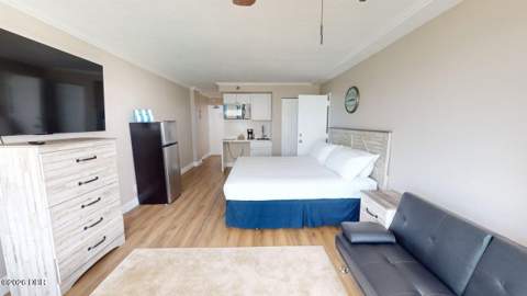 1909 S Atlantic Avenue #605, Daytona Beach Shores FL - photo 13 of 30
