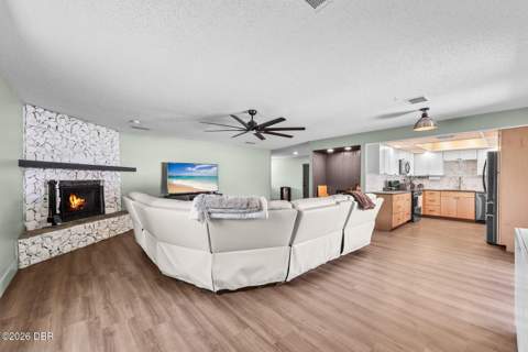 2817 Yule Tree Drive, Edgewater FL - photo 12 of 46