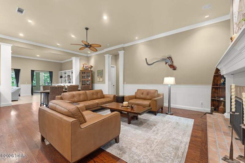 3 bedroom Single Family Residence at 2659 Pioneer Trail, New Smyrna Beach, New Smyrna Beach — photo 3
