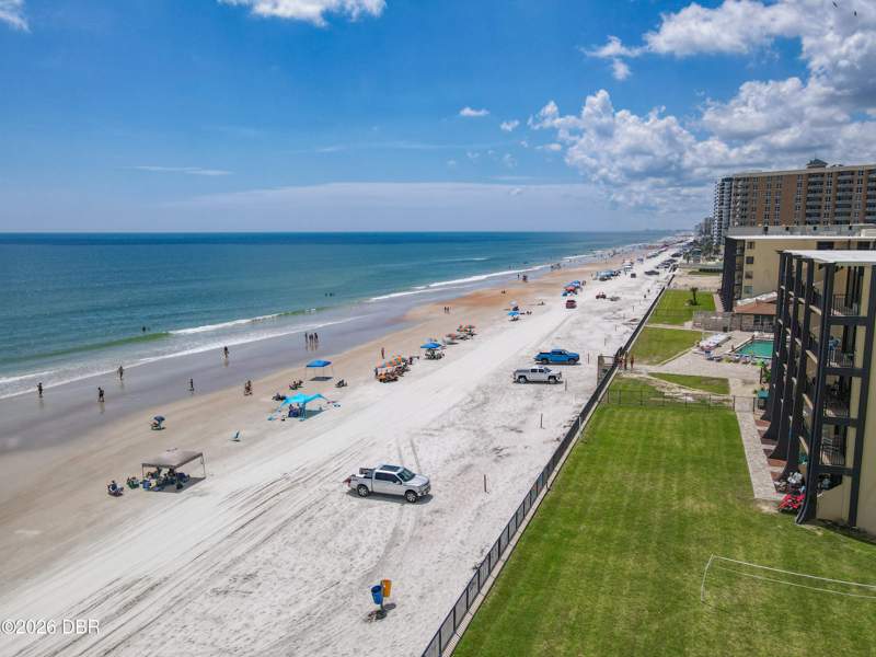0 bedroom Condotel at 2301 S ATLANTIC Avenue #441, Hawaiian Inn Lc, Daytona Beach Shores — photo 3