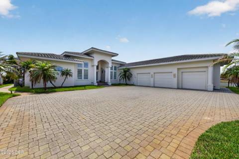 3020 S Peninsula Drive, Daytona Beach Shores FL - photo 9 of 89